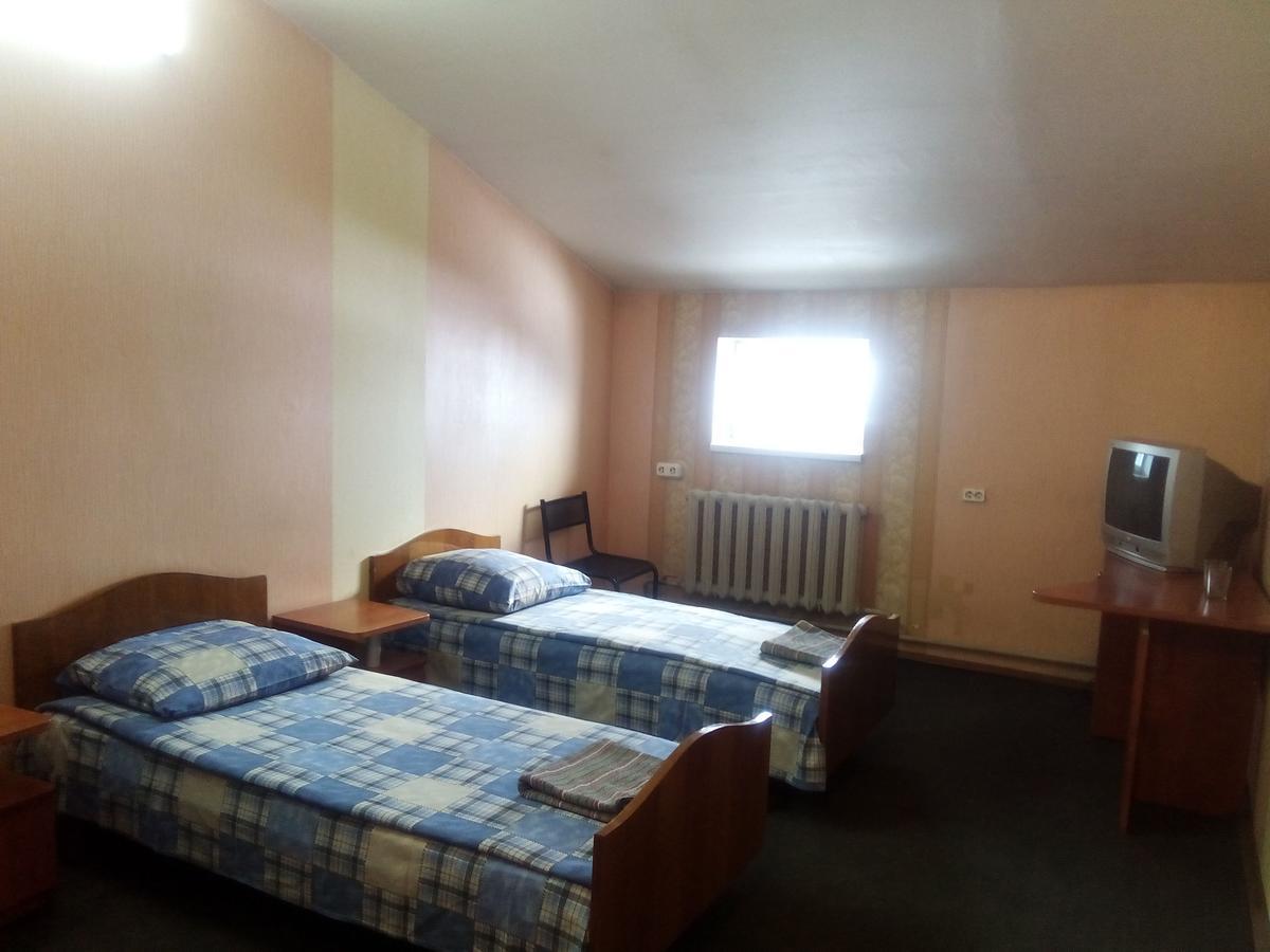 Kadm Motel Minsk Bagian luar foto