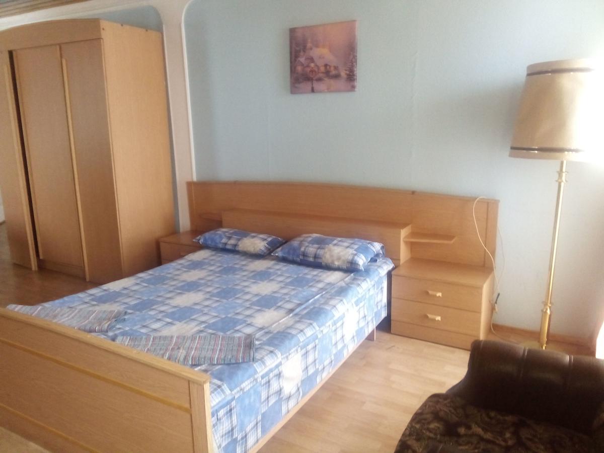 Kadm Motel Minsk Bagian luar foto