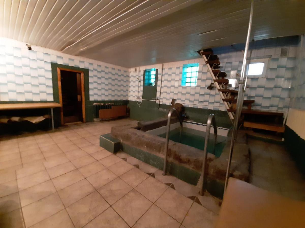 Kadm Motel Minsk Bagian luar foto